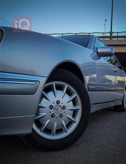 مرسيدس بنز E-Class